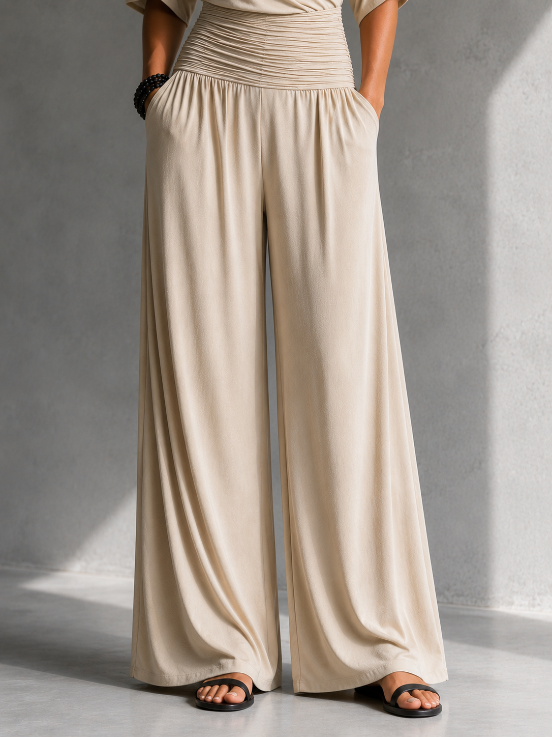 Alma | Conjunto elegante con efecto cruzado y pernera ancha